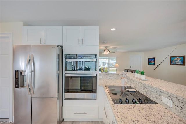 150 SW 48th TER, Cape Coral, FL 33914