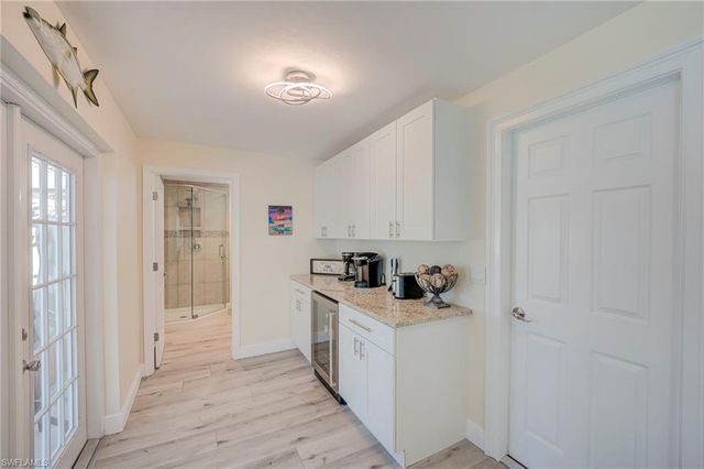 150 SW 48th TER, Cape Coral, FL 33914