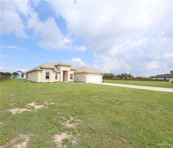 29082 Reynolds Drive, La Feria, TX 78559