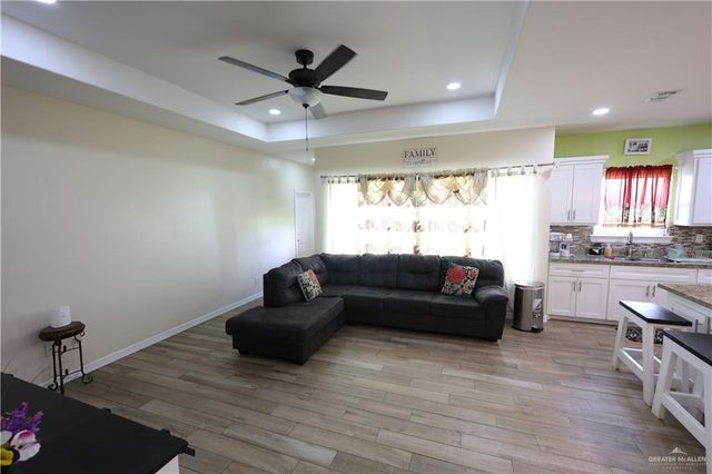 29082 Reynolds Drive, La Feria, TX 78559