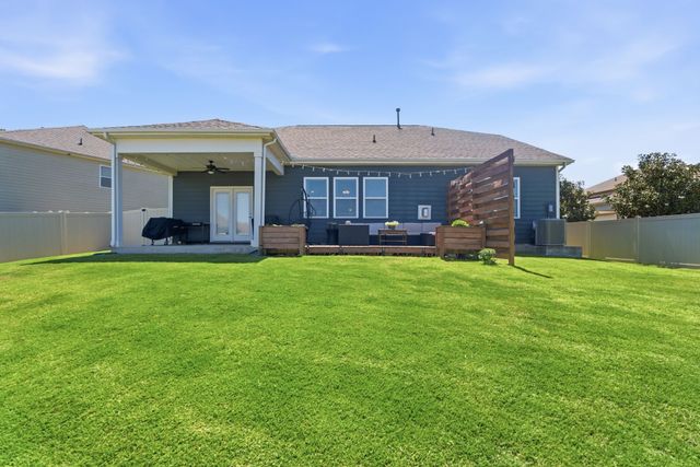 1110 Locus Ln, Murfreesboro, TN 37128