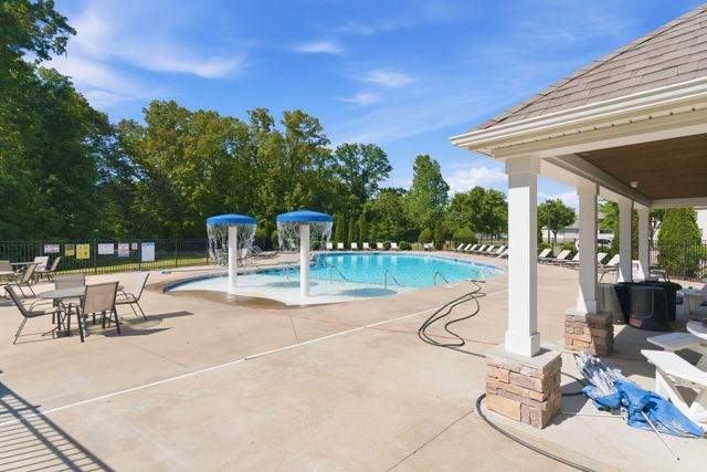 1110 Locus Ln, Murfreesboro, TN 37128