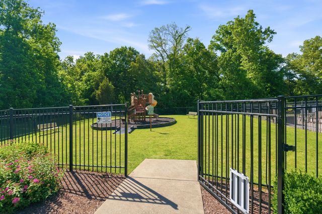 1110 Locus Ln, Murfreesboro, TN 37128