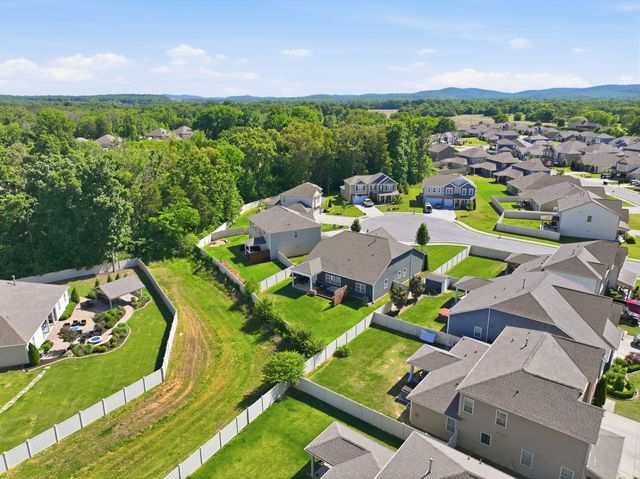 1110 Locus Ln, Murfreesboro, TN 37128