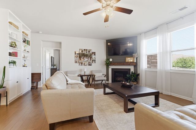 1110 Locus Ln, Murfreesboro, TN 37128
