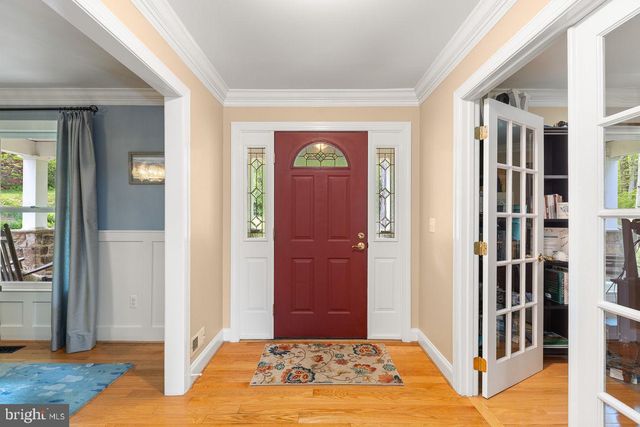 34930 VANCOFF LN, Round Hill, VA 20141