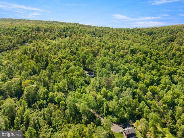 34930 VANCOFF LN, Round Hill, VA 20141