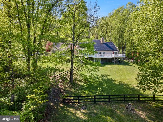 34930 VANCOFF LN, Round Hill, VA 20141
