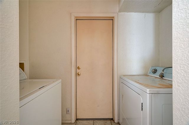 2535 Castlesands Way, Las Vegas, NV 89121