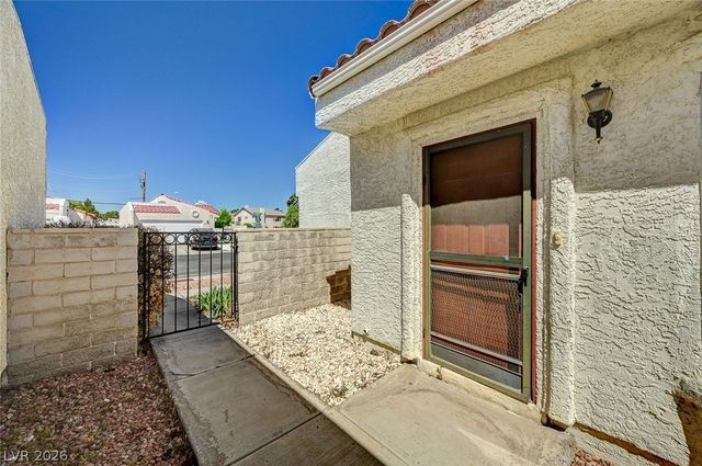 2535 Castlesands Way, Las Vegas, NV 89121