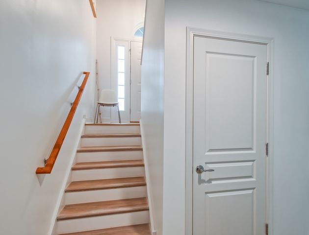 2804 Neubauer Circle, Lindenhurst, IL 60046