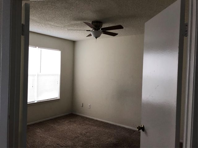 10555 Turtlewood Court Court 2604, Houston, TX 77072