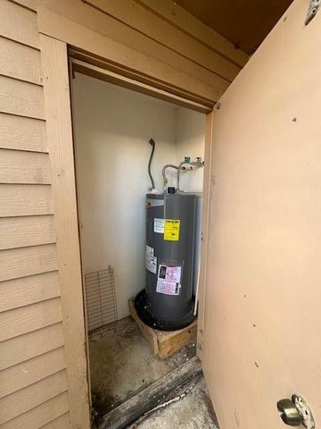 10555 Turtlewood Court Court 2604, Houston, TX 77072