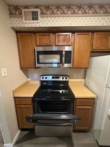 10555 Turtlewood Court Court 2604, Houston, TX 77072