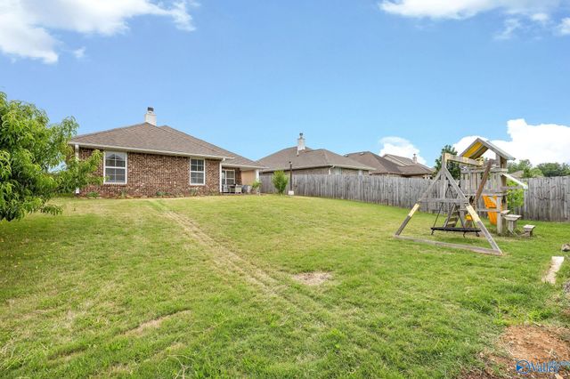 2456 Bell Manor Drive, Huntsville, AL 35803