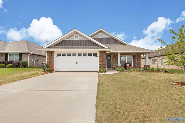 2456 Bell Manor Drive, Huntsville, AL 35803