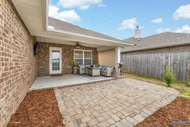 2456 Bell Manor Drive, Huntsville, AL 35803