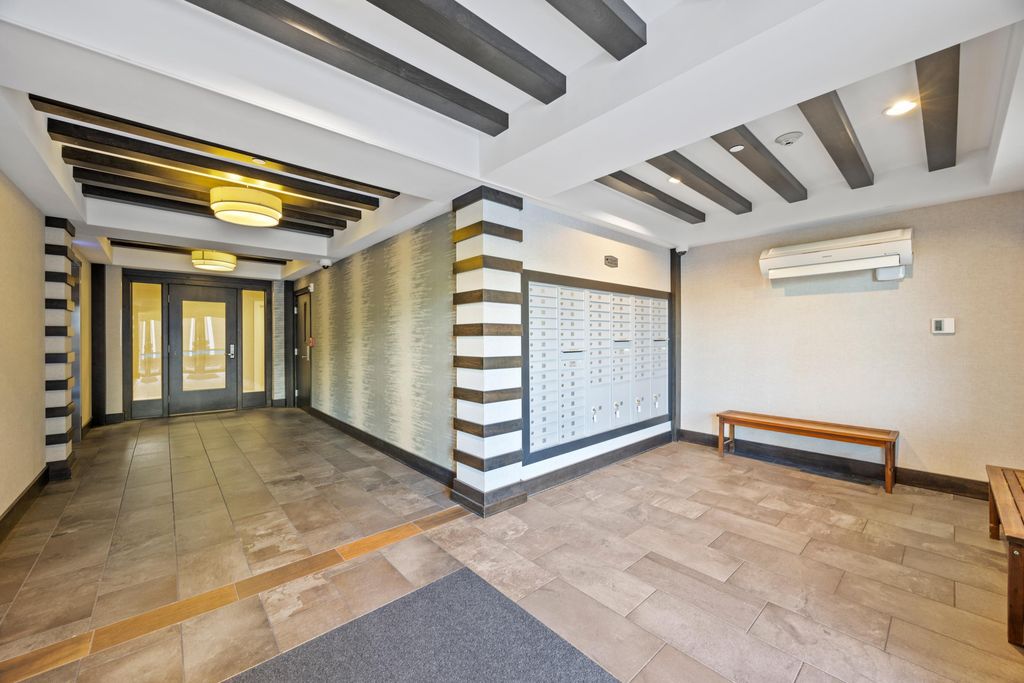 25 High Street 411, Portland, ME 04101 — photo 4