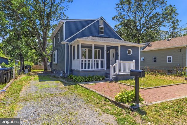 18 W 6TH AVE, Pine Hill, NJ 08021