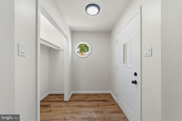 18 W 6TH AVE, Pine Hill, NJ 08021
