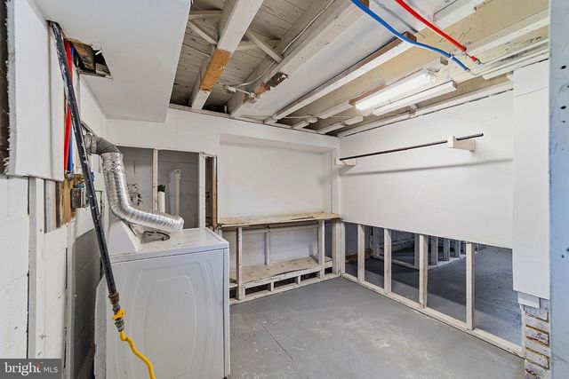 18 W 6TH AVE, Pine Hill, NJ 08021
