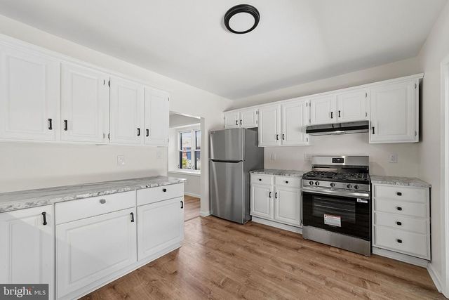 18 W 6TH AVE, Pine Hill, NJ 08021