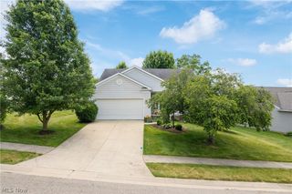 9250 Forest Trail Avenue NW, Massillon, OH 44647