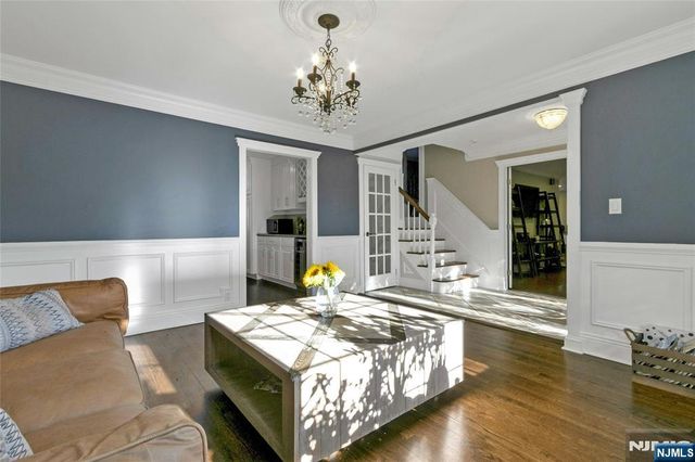 528 Baylor Avenue, River Vale, NJ 07675