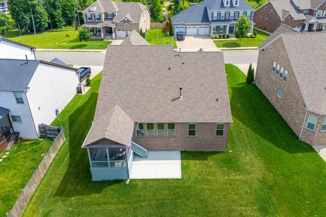 808 Ava Ln, Mount Juliet, TN 37122