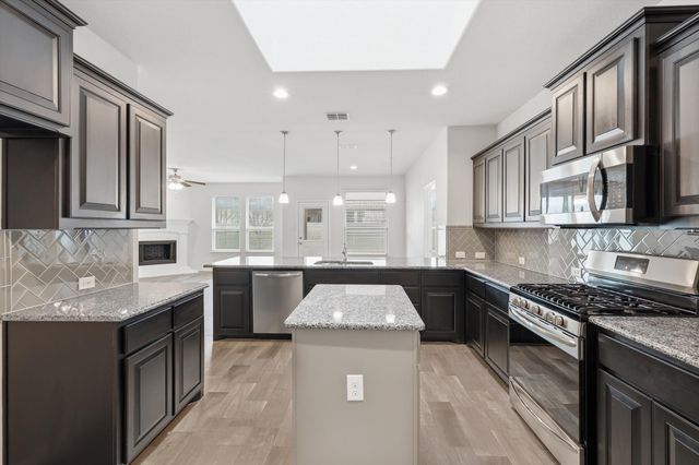 1813 Turnstone Trail, Argyle, TX 76226