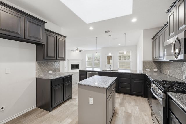 1813 Turnstone Trail, Argyle, TX 76226