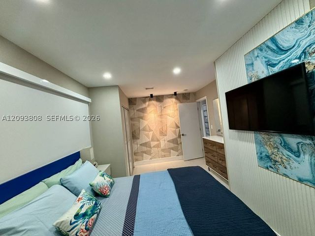 7181 Sheridan St, Hollywood, FL 33024