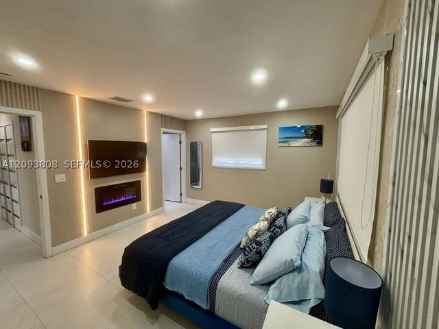 7181 Sheridan St, Hollywood, FL 33024