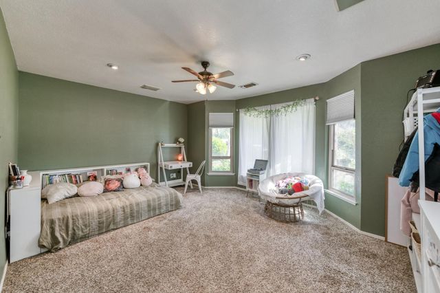 8417 N Del Mar Avenue, Fresno, CA 93711
