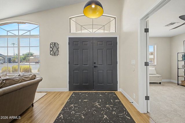 1812 E SAGEBRUSH Street, Gilbert, AZ 85296