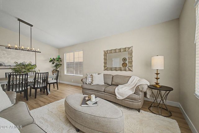 1812 E SAGEBRUSH Street, Gilbert, AZ 85296