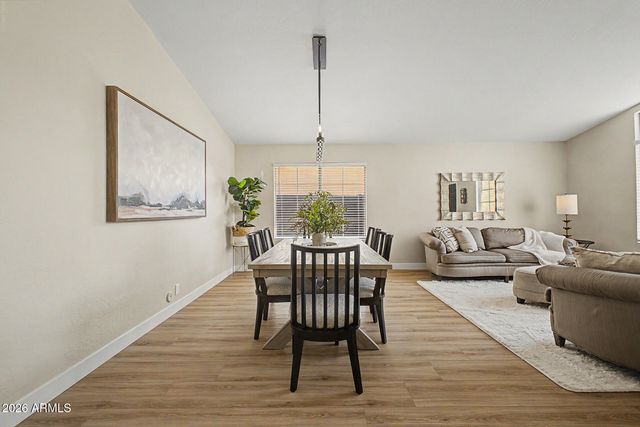1812 E SAGEBRUSH Street, Gilbert, AZ 85296