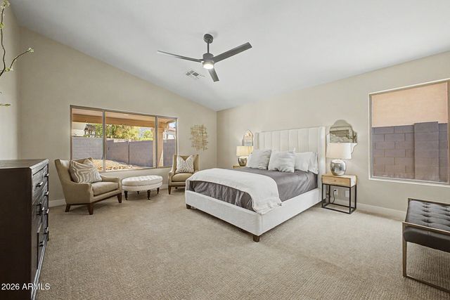 1812 E SAGEBRUSH Street, Gilbert, AZ 85296