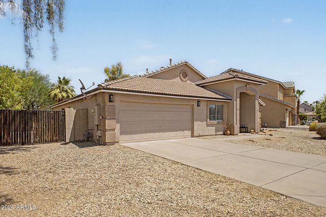 1812 E SAGEBRUSH Street, Gilbert, AZ 85296