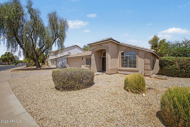 1812 E SAGEBRUSH Street, Gilbert, AZ 85296