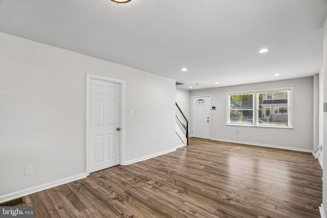 1134 WOODLAND, Sharon Hill, PA 19079