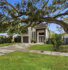 251 NE 95th St, Miami Shores, FL 33138