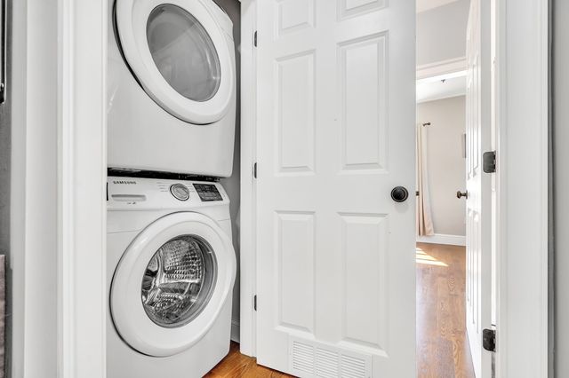 20 Waban St 2, Newton, MA 02458