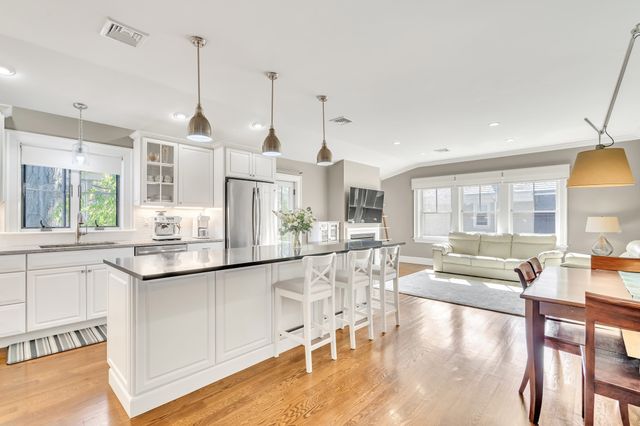20 Waban St 2, Newton, MA 02458
