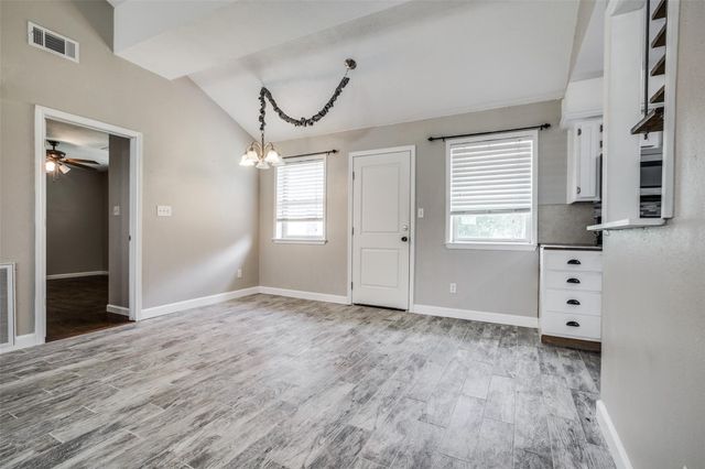 908 Redberry Hill Road, Baytown, TX 77521