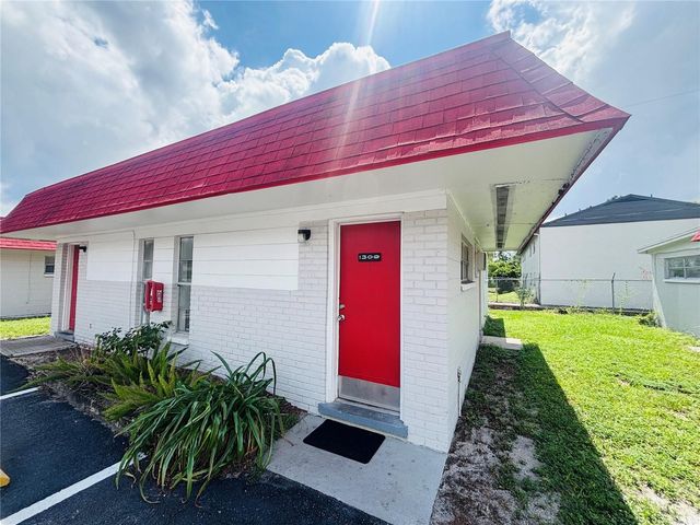 1309 MORRIS PARK, Tampa, FL 33612