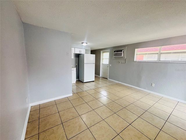 1309 MORRIS PARK, Tampa, FL 33612