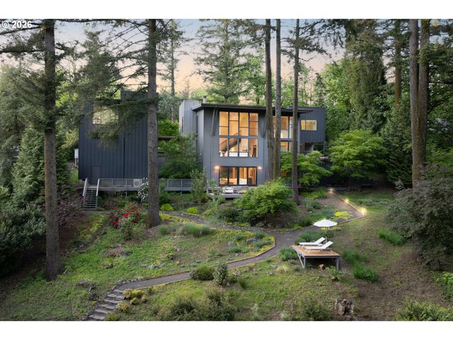 445 Nw SKYLINE Blvd, Portland, OR 97229