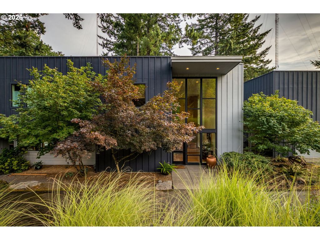 445 Nw SKYLINE Blvd, Portland, OR 97229