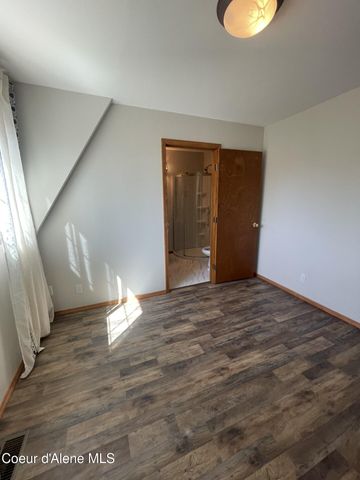 24731 N WENDLER LOOP, Rathdrum, ID 83858
